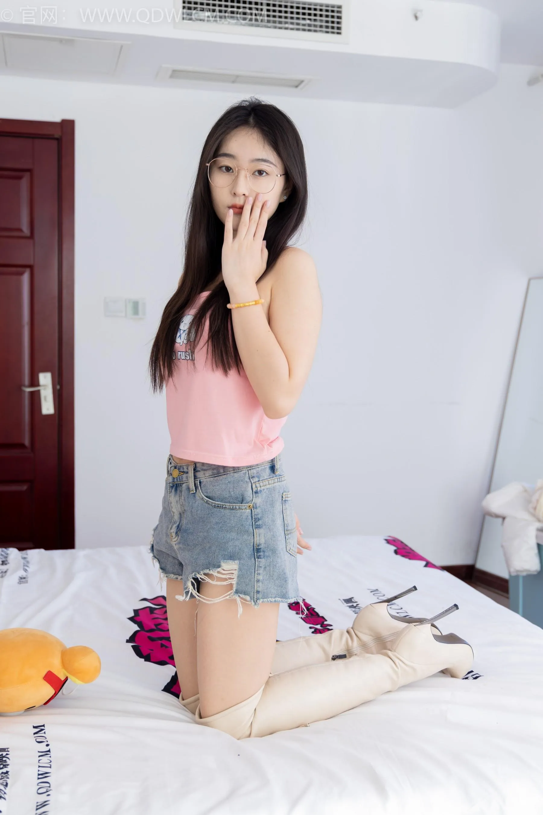 物恋传媒 NO.1519 美兔-机车少女 [171P]插图9